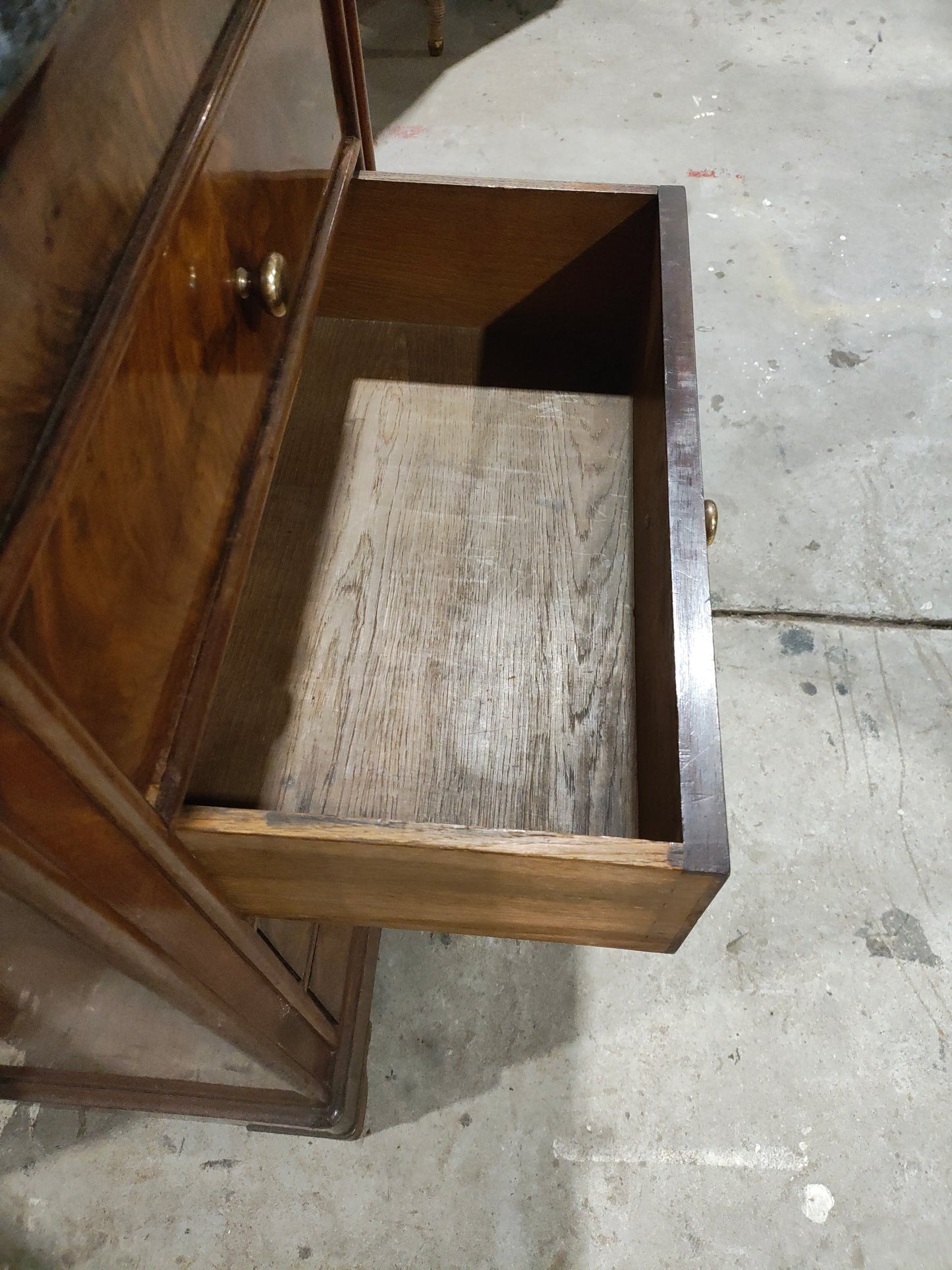 Mid 1900s LPH walnut commode