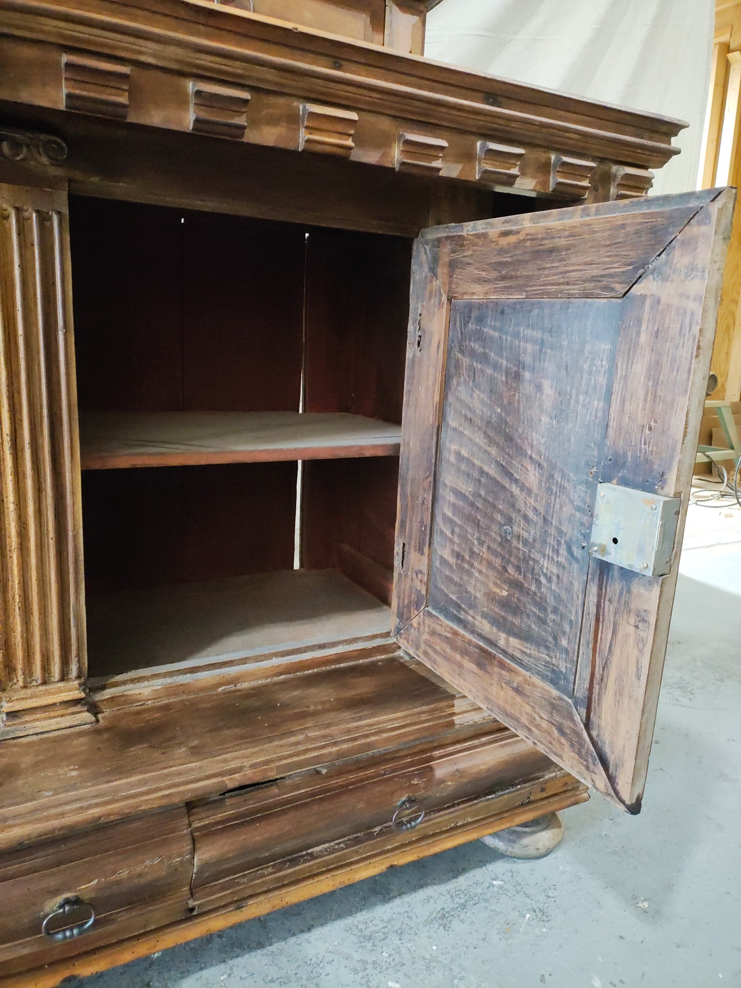 18th Century French Provincial Walnut Buffet à Deux Corps