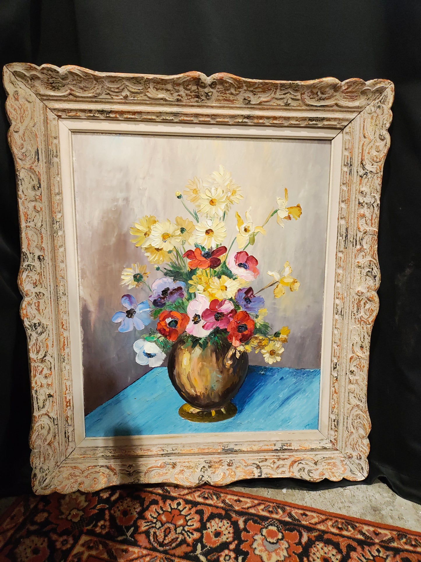 Mid-20th Century European Impasto Floral Oil Painting in Carved Rococo Frame