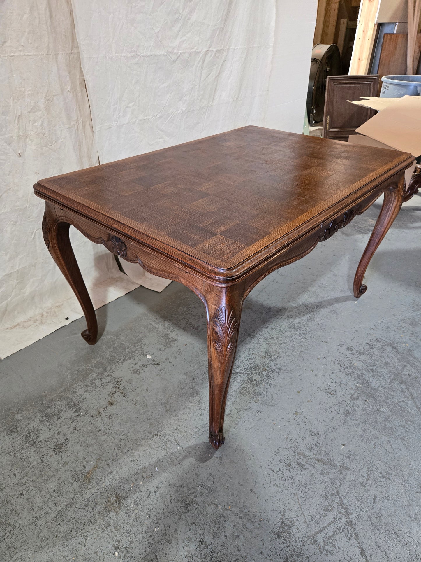 Early Century Louis XV draw leaf table