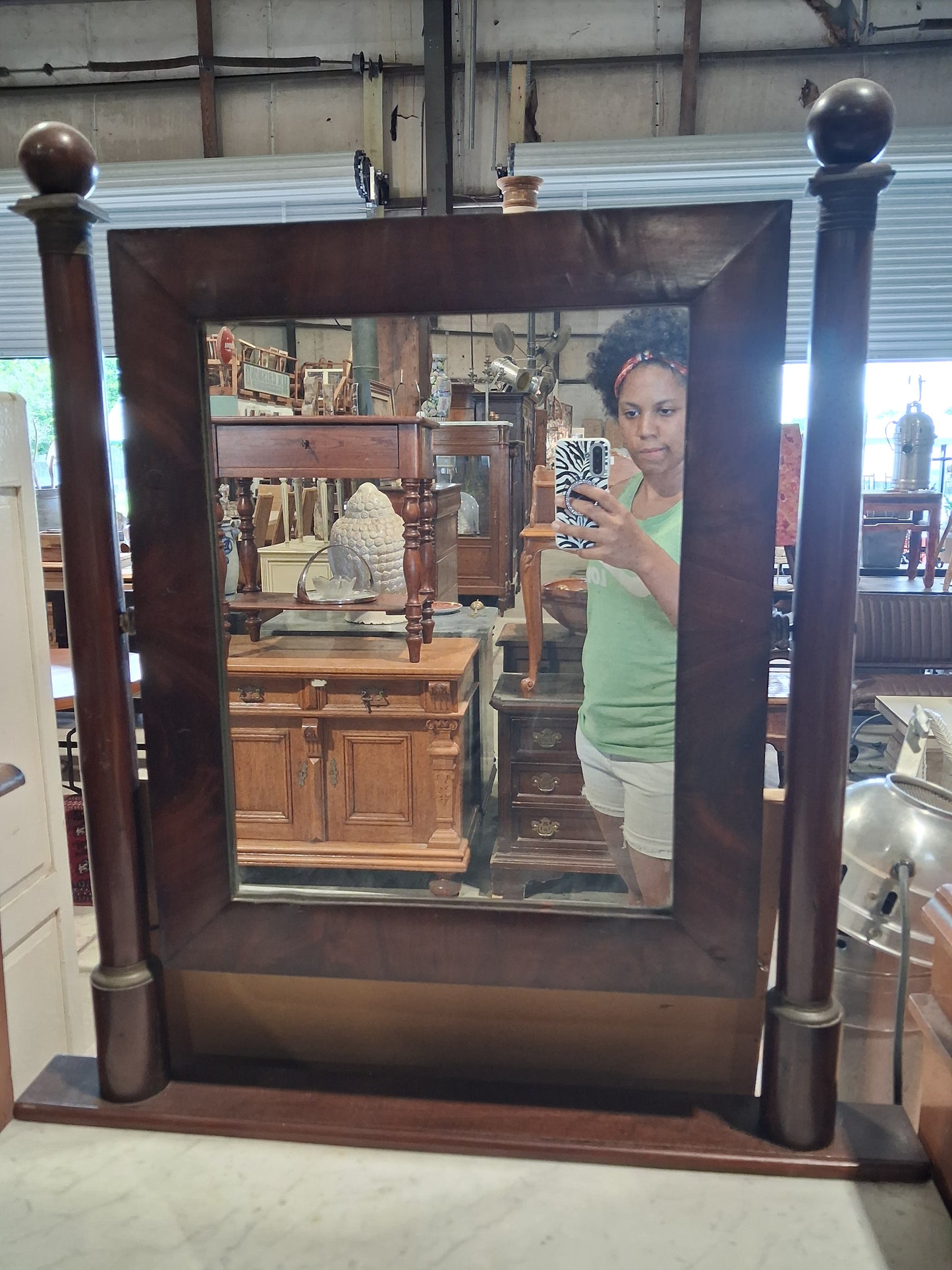 Mahogany vanity