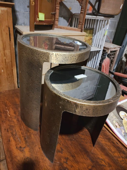 Mid-Century modern style nesting table