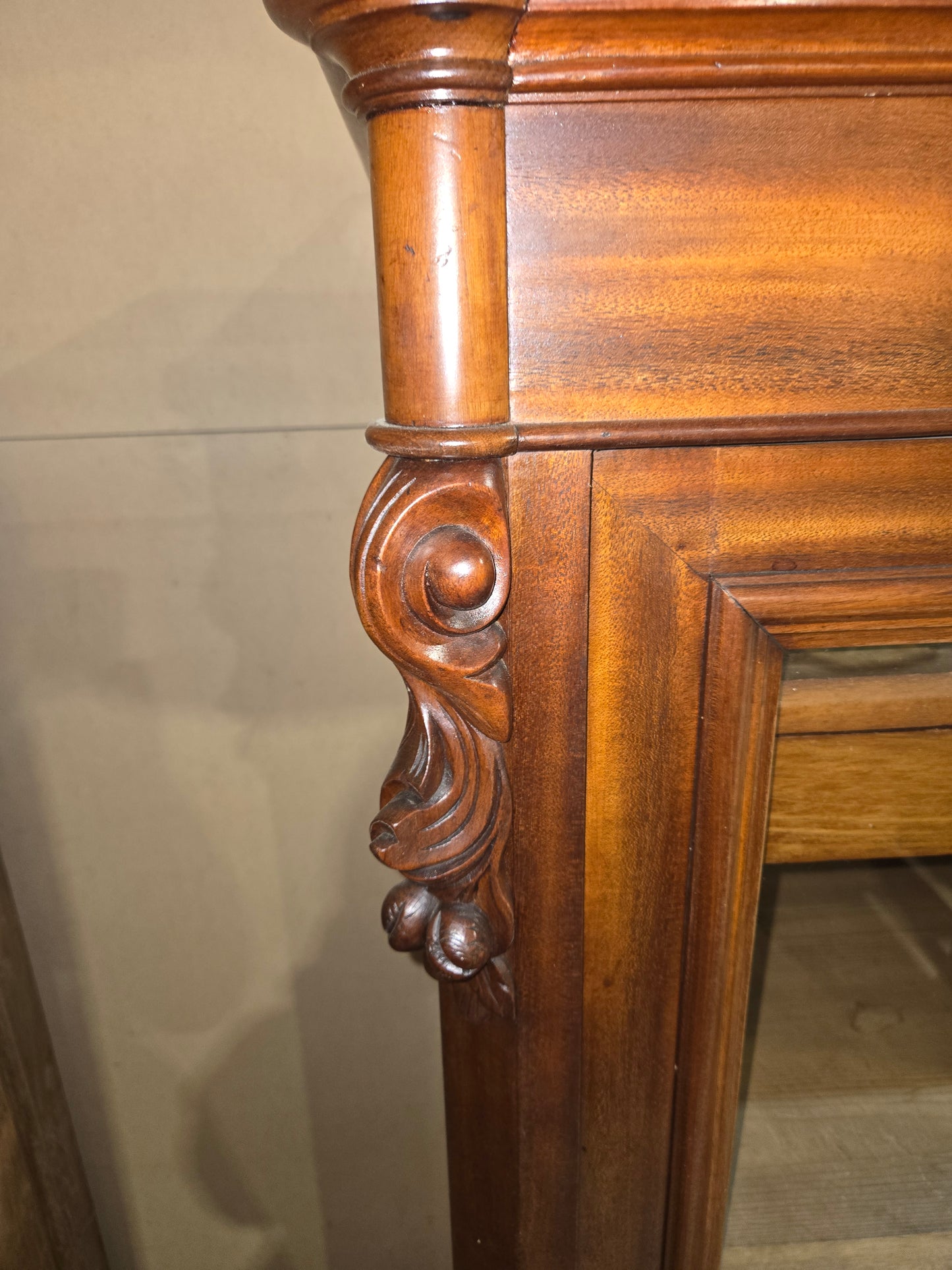 Small Mahogany Display cabinet