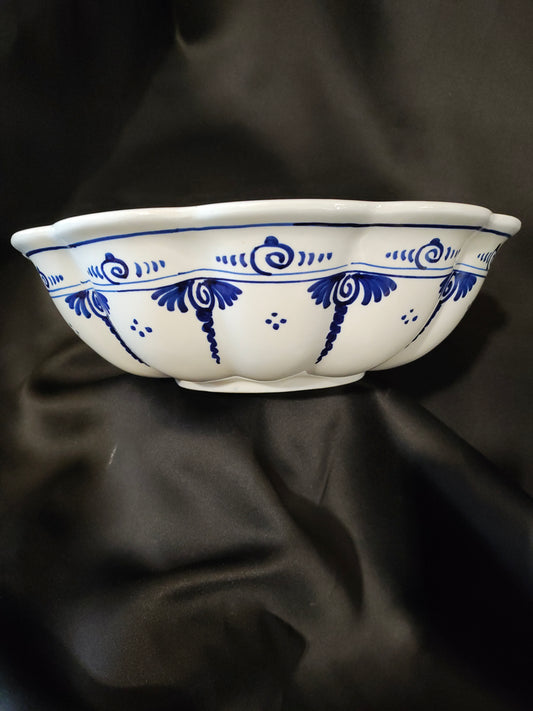 Vintage Delft Blue Hand-Painted Floral Centerpiece Bowl – Dutch Pottery