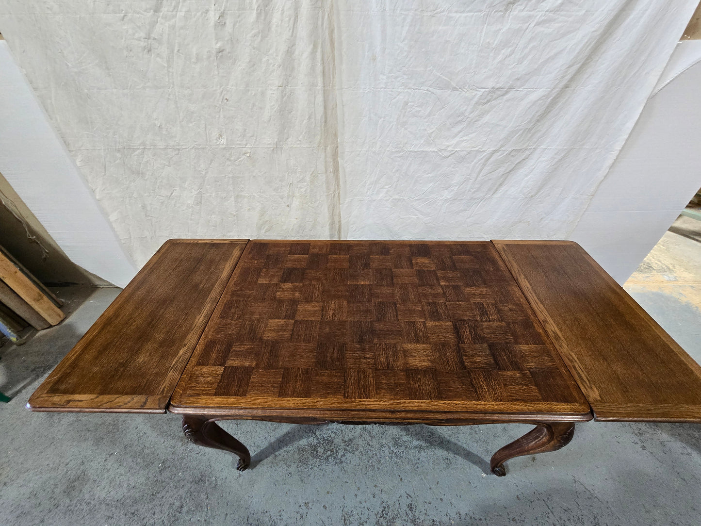 Early Century Louis XV draw leaf table