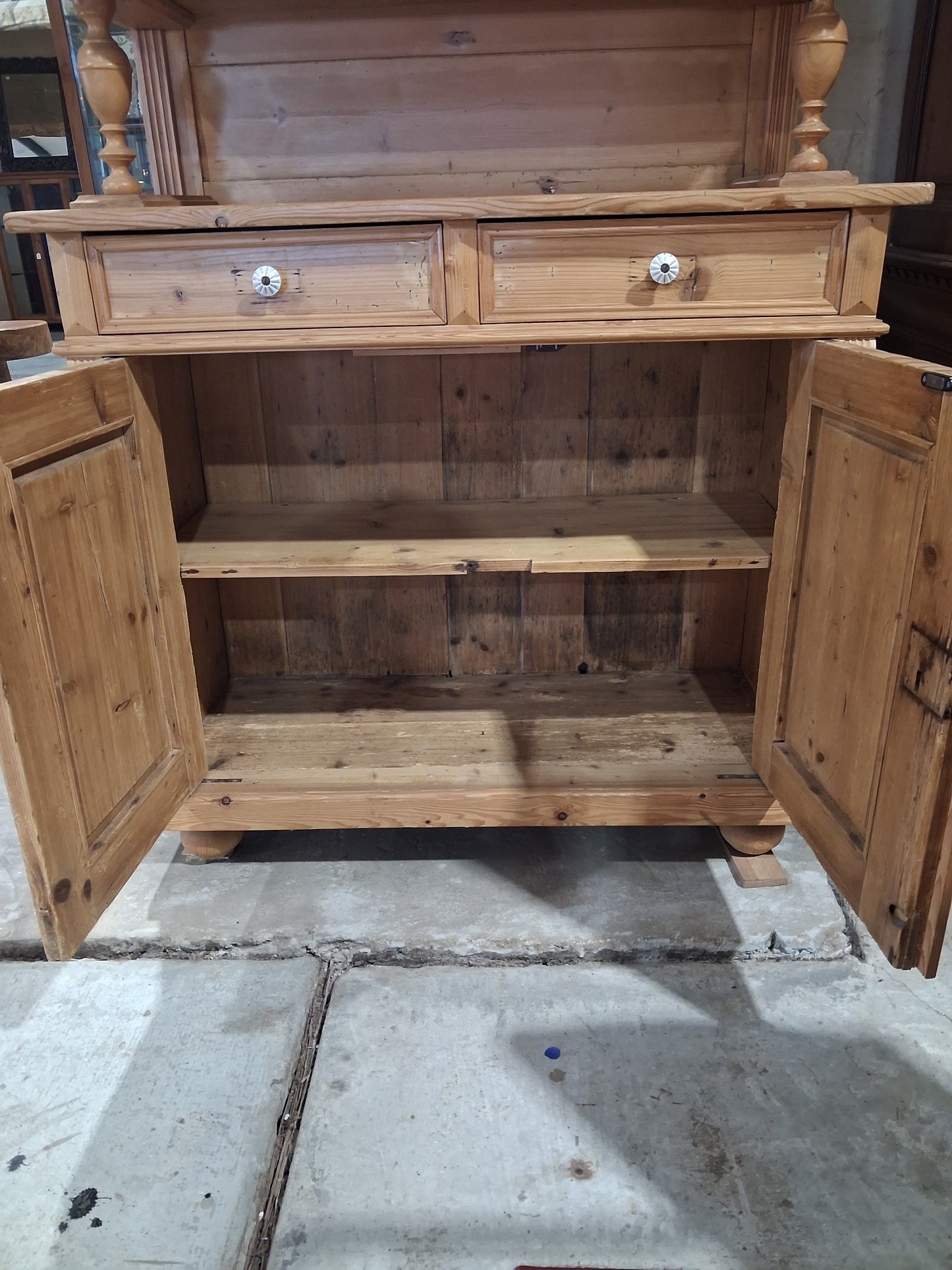 Late 1800s Rustic Pine kitchen hutch