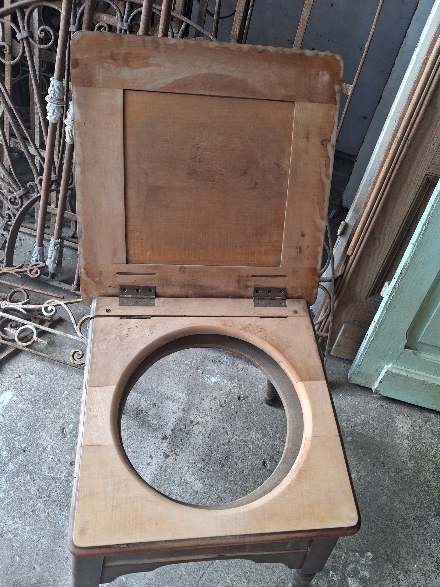 Antique bedside commode/toilet chair