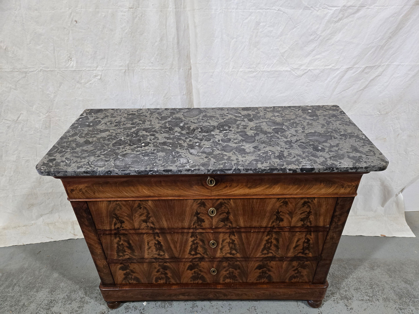 Mid 1800s Louis Phillippe commode with Marble