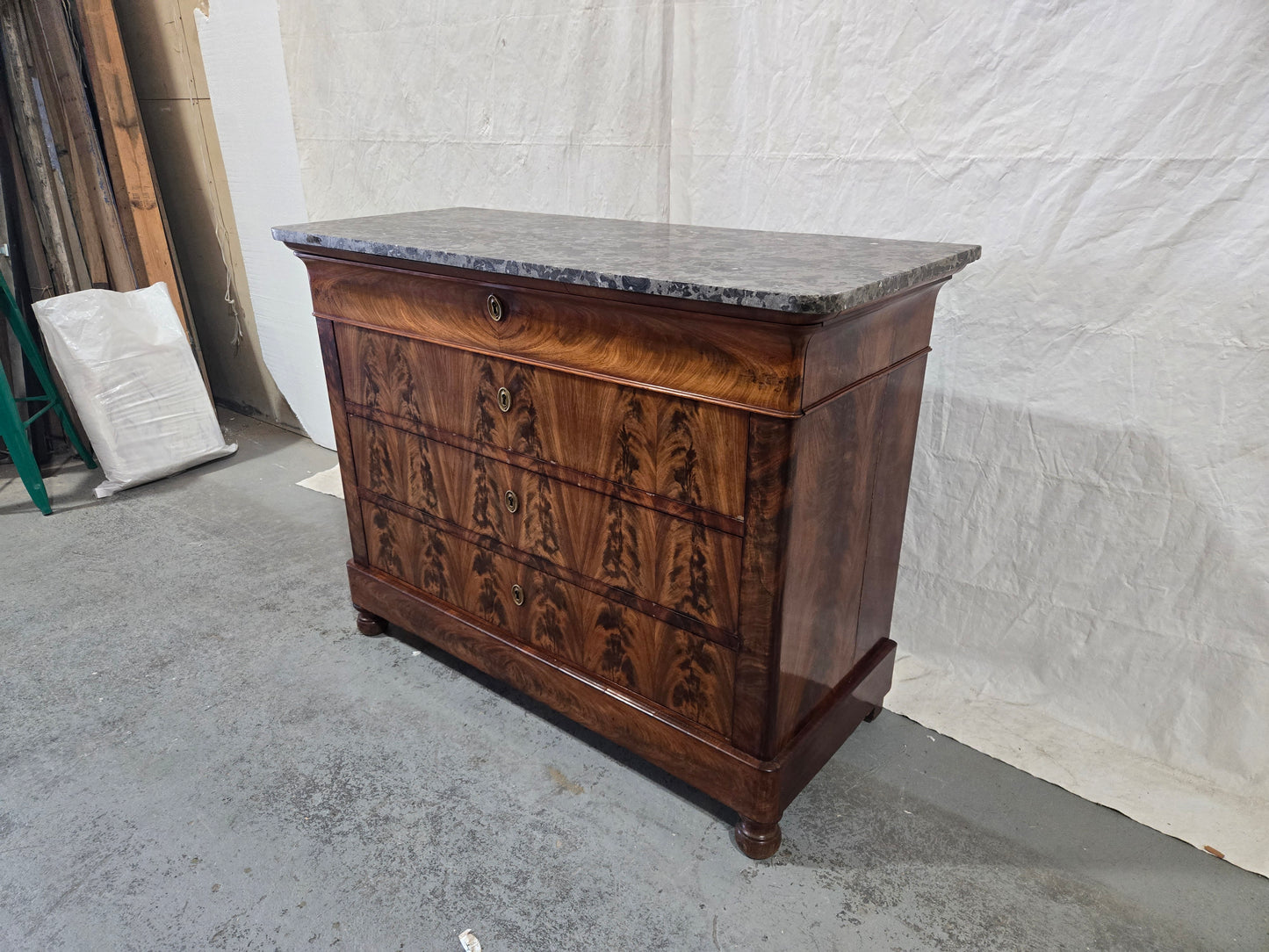 Mid 1800s Louis Phillippe commode with Marble