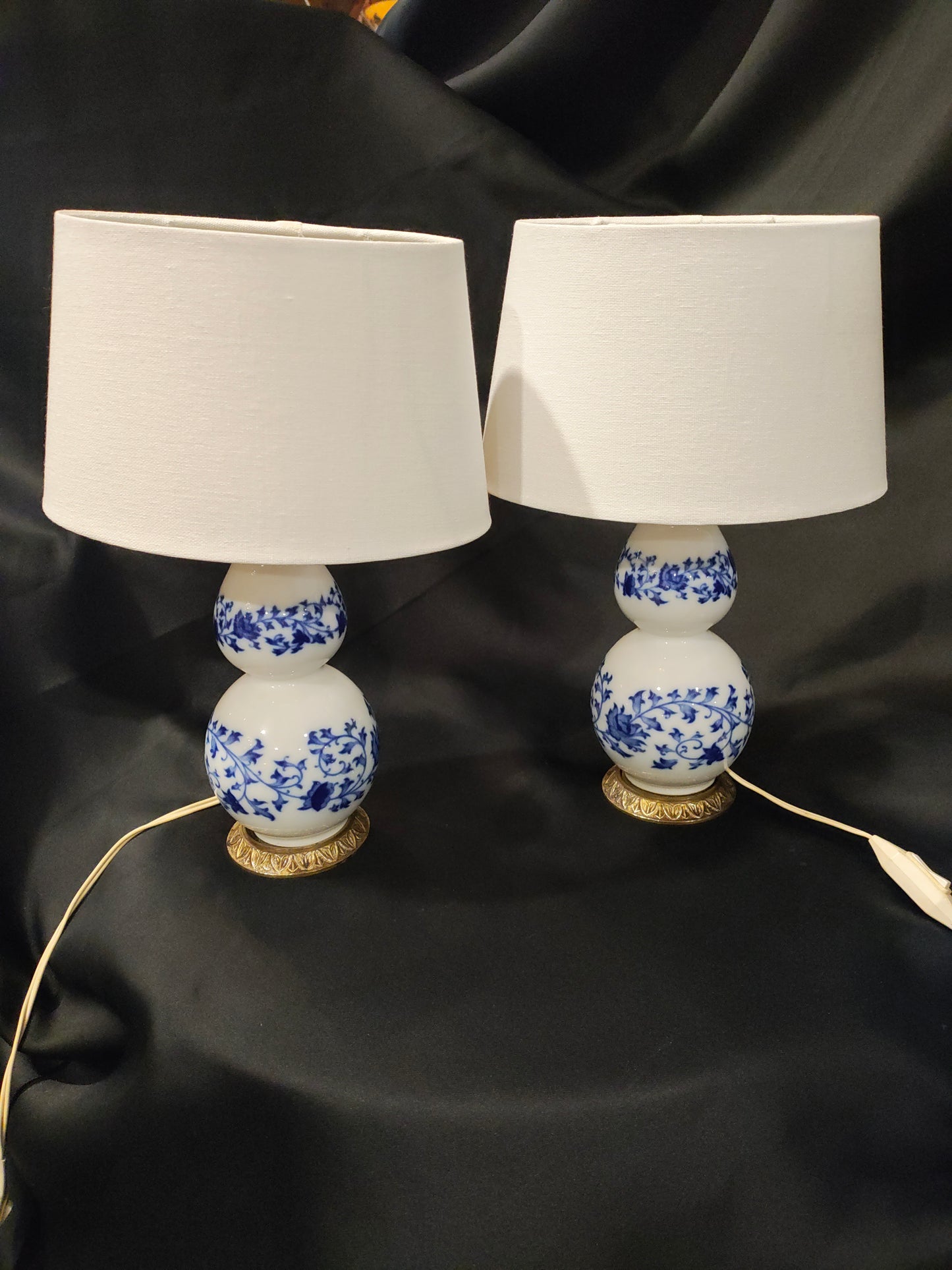 Pair of Chinoiserie Blue & White Double Gourd Porcelain Table Lamps with Gilt Lotus Bases
