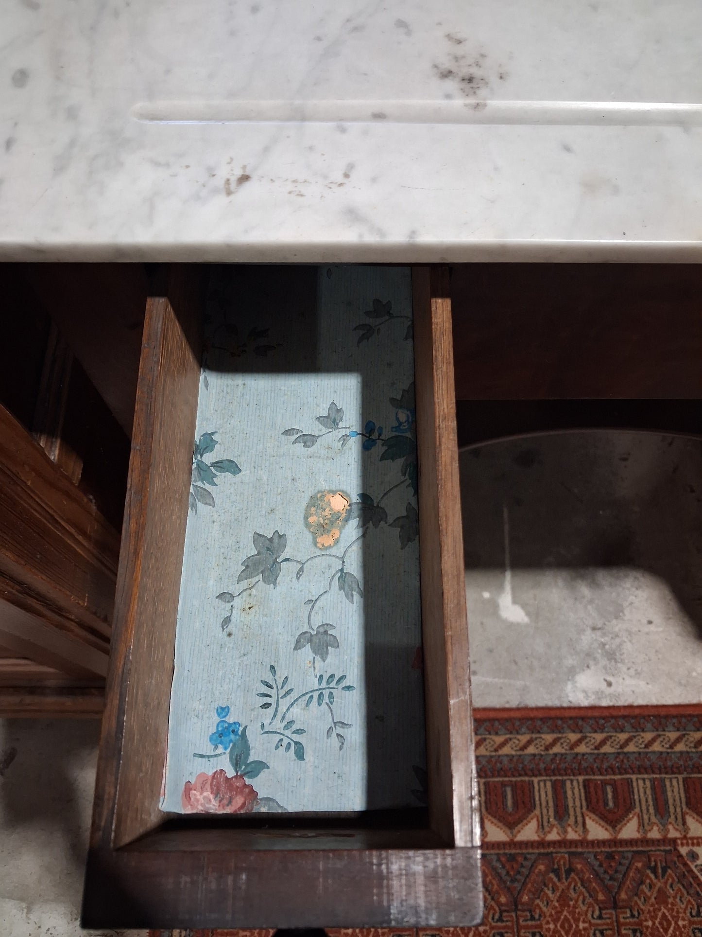Mahogany vanity