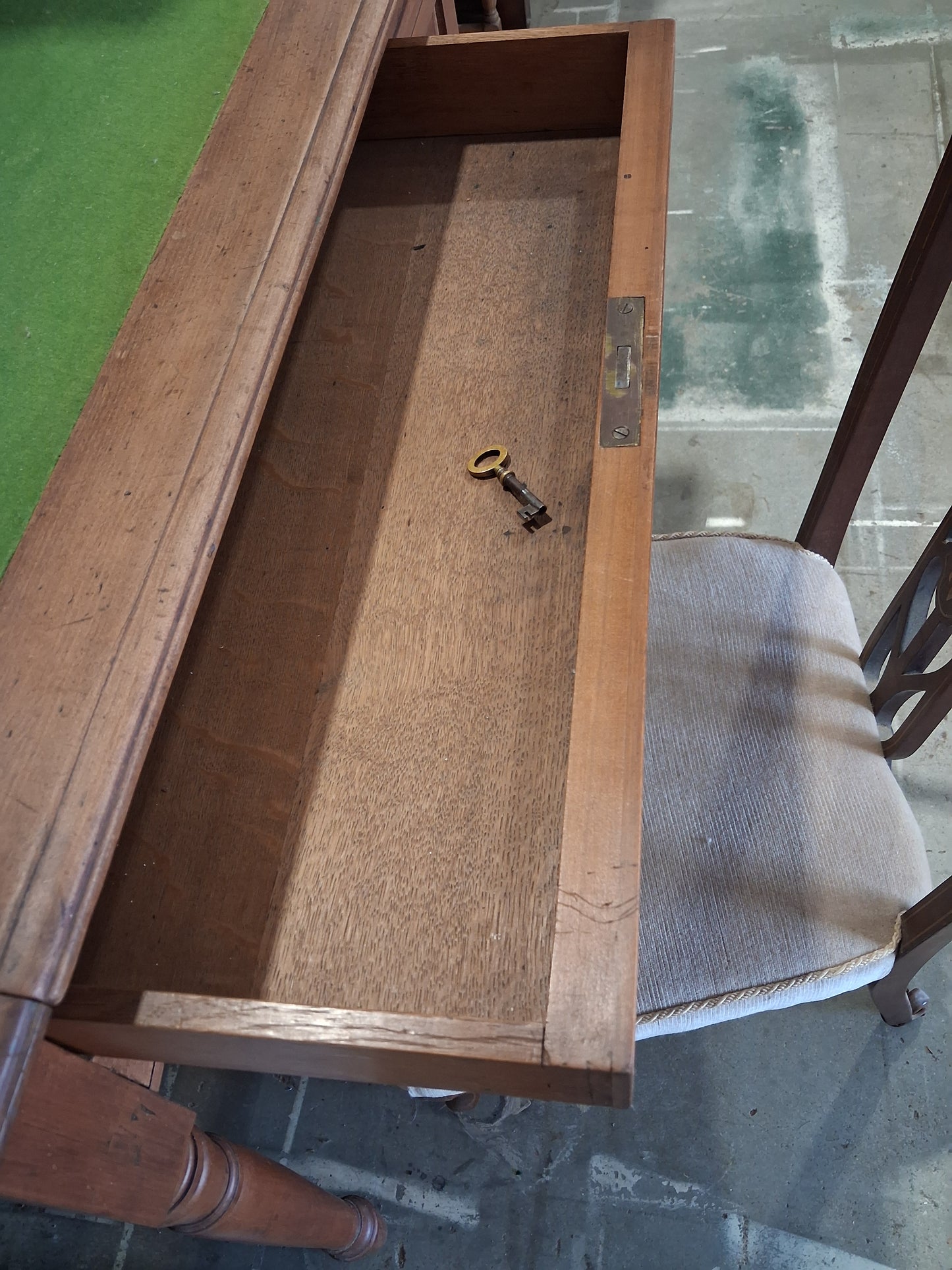 1880s French Walnut Lady's desk