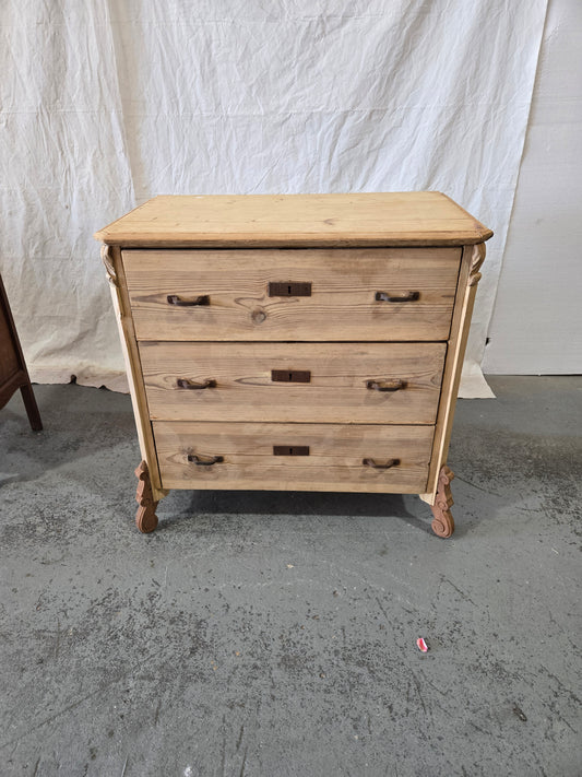 Early 1900s French pine commode