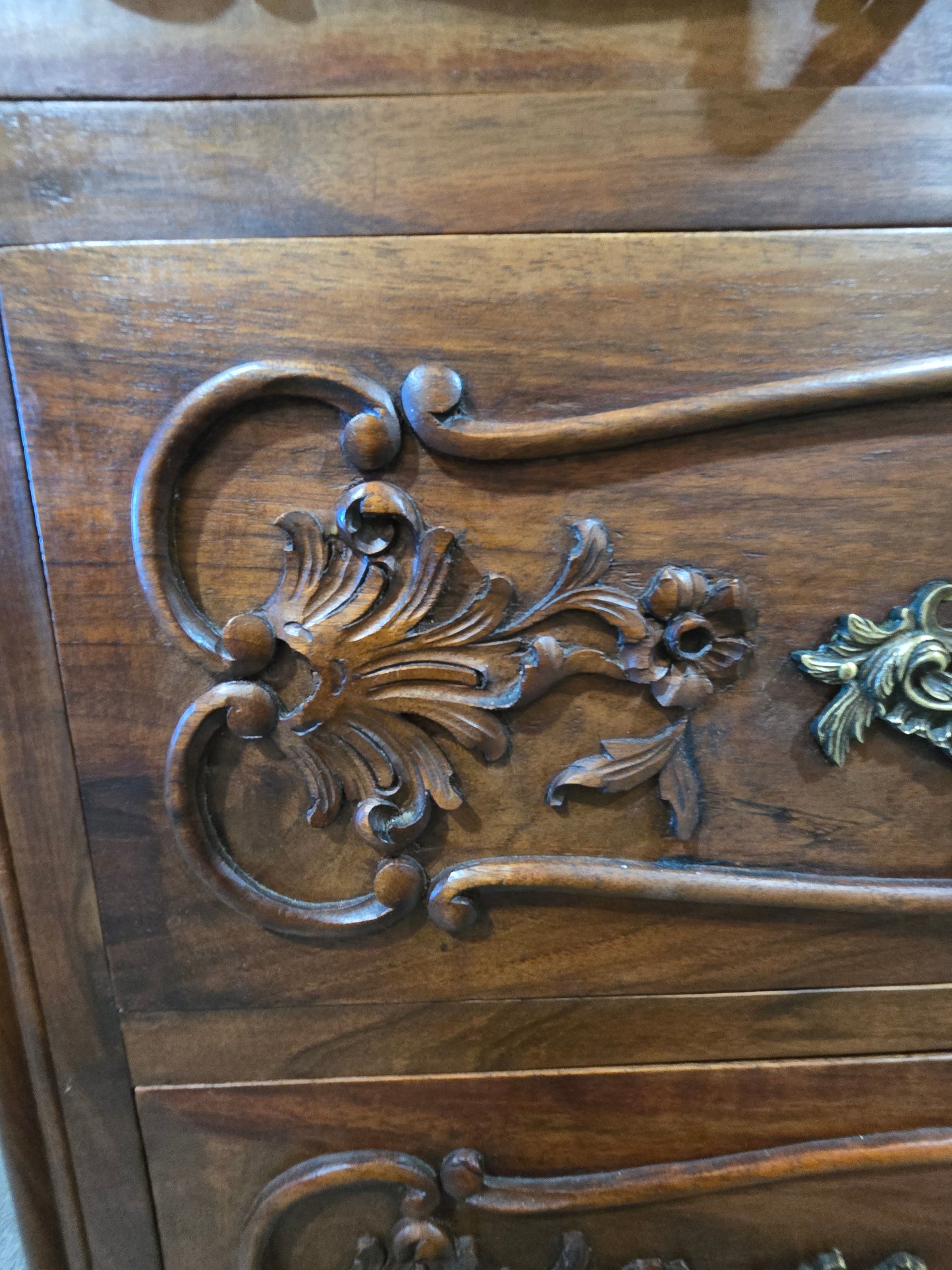 Late 1800s Louis XV oak commode with marble