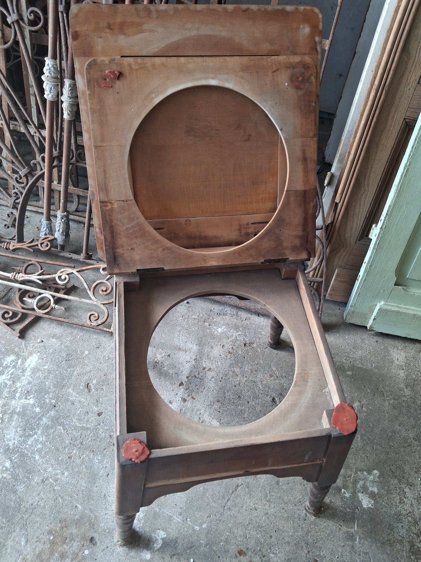 Antique bedside commode/toilet chair