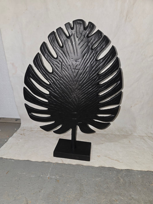 Black leaf